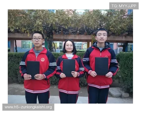 尊龙时凯用拼搏书写人生传奇，启示我们在逆境中坚持追求更好的未来